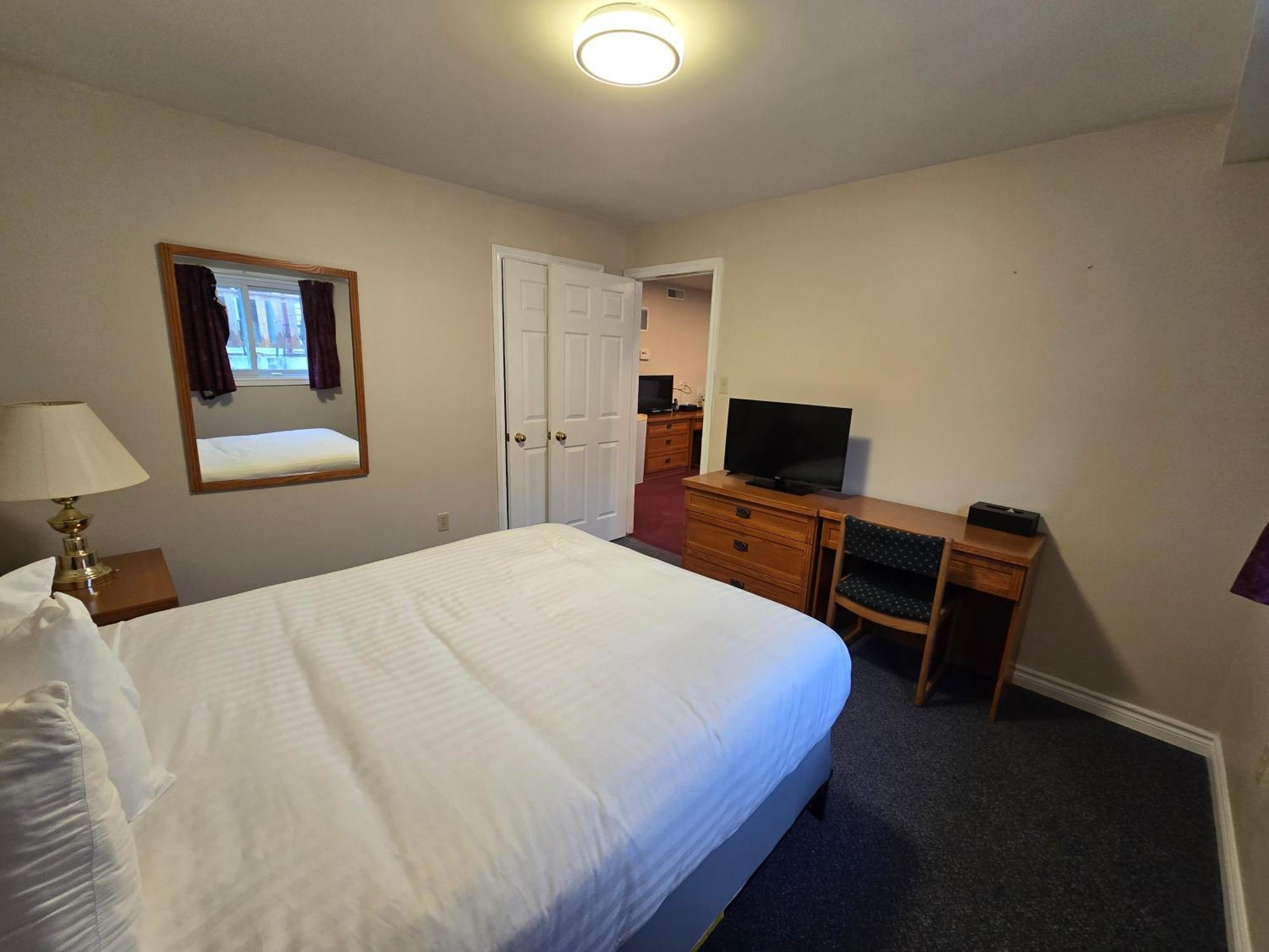 Travelodge By Wyndham Port Elgin Exterior foto