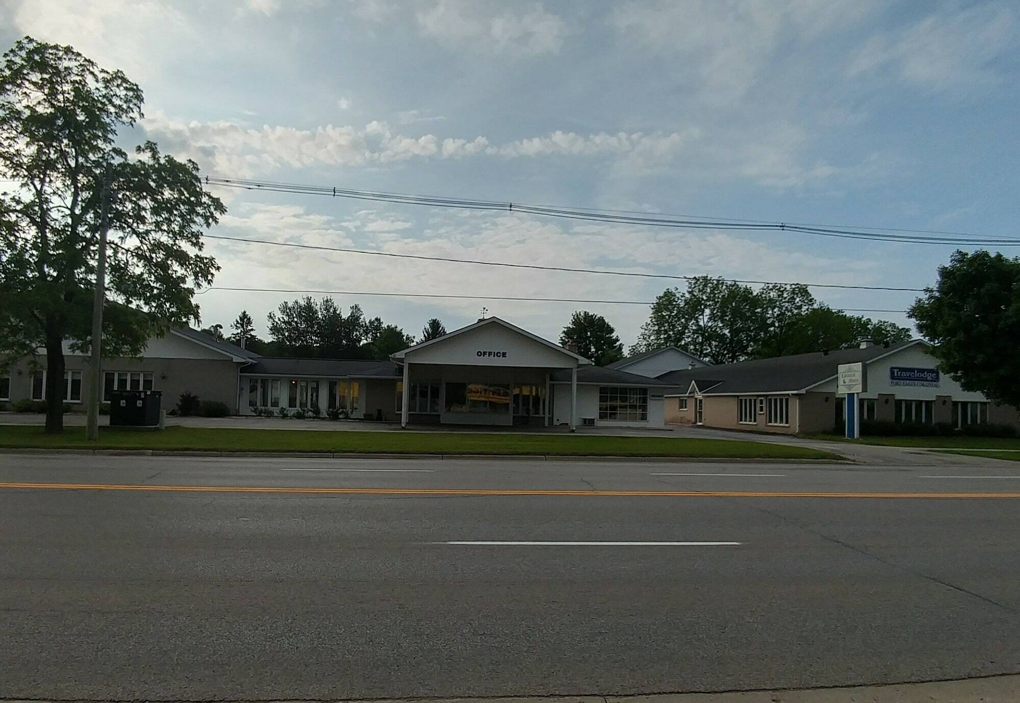 Travelodge By Wyndham Port Elgin Exterior foto